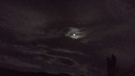 Ay tutulması Azərbaycanın bölgələrində də izlənilir