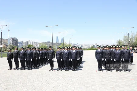 Azərbaycanda xidmətə yeni qəbul olunmuş gömrükçülər and içib