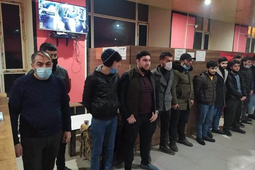 Ucarda karantin qaydalarını pozan kompüter oyunları zalı aşkar olunub