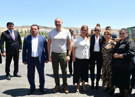 Prezident və birinci xanım Zəngilanda “Ağıllı kənd”in açılışını ediblər