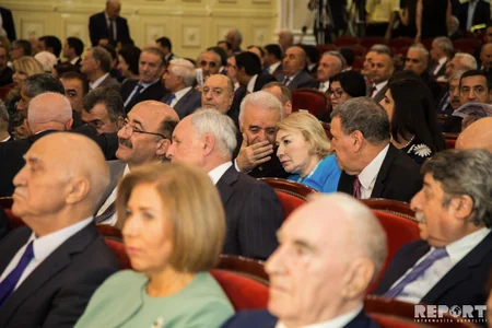 BDU-da Murtuz Ələsgərovun anadan olmasının 90 illiyinə həsr edilən beynəlxalq elmi konfrans keçirilib