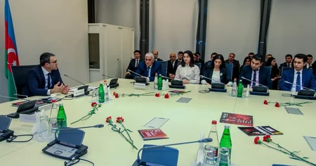“AzerGold” QSC-də Xocalı faciəsinin 25-ci ildönümü münasibətilə anım tədbiri keçirilib