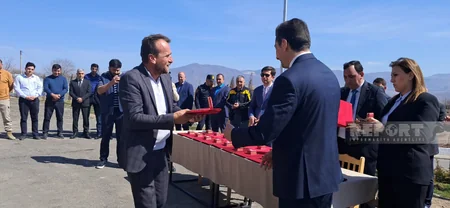 Növbəti köç karvanı Xocalının Ballıca kəndinə çatıb, açarlar təqdim edilib - YENİLƏNİB-2