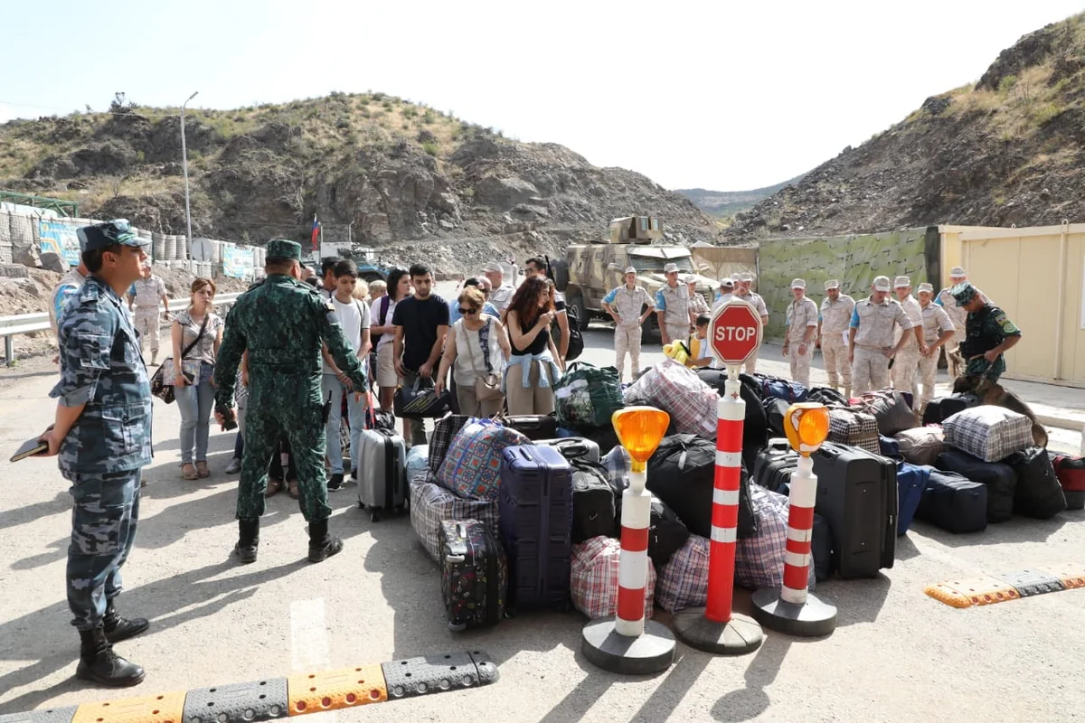 Separatists leaving Azerbaijan