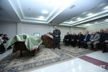 Xalq artisti Ramiz Zöhrabov II Fəxri xiyabanda dəfn olunub - YENİLƏNİB