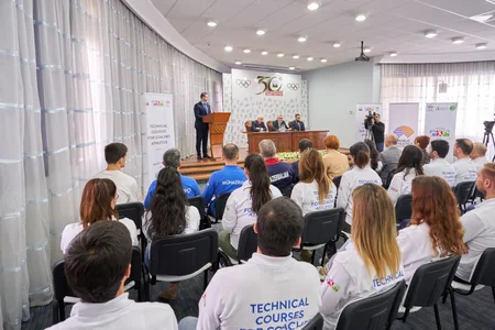 Bakıda atletika məşqçiləri üçün texniki kursa yekun vurulub
