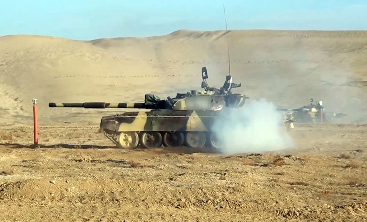 Driving and firing skills of Azerbaijani servicemen evaluated