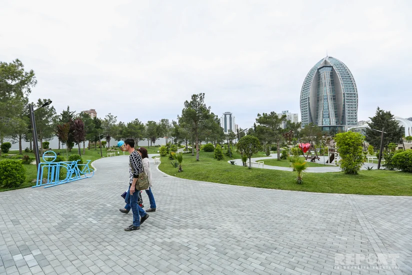 “Sevirəm” parkında atraksionlarda yaranmış problem həll olunub - FOTO