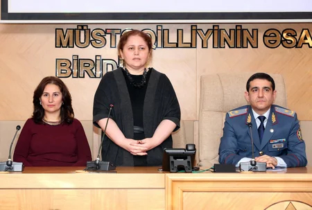 Dövlət Gömrük Komitəsində qadın namizədlərin iştirak etdiyi test imtahanına start verilib