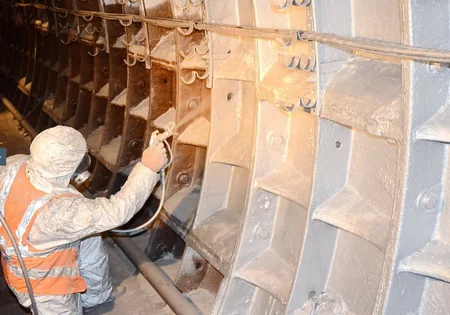 ​Bakı metrosunda tunellərin rənglənməsi üçün yeni cihazlar alınıb - FOTO