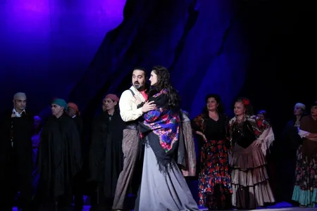 Rusiyanın Böyük Teatrının azərbaycanlı solisti Bakıda səhnəyə çıxıb