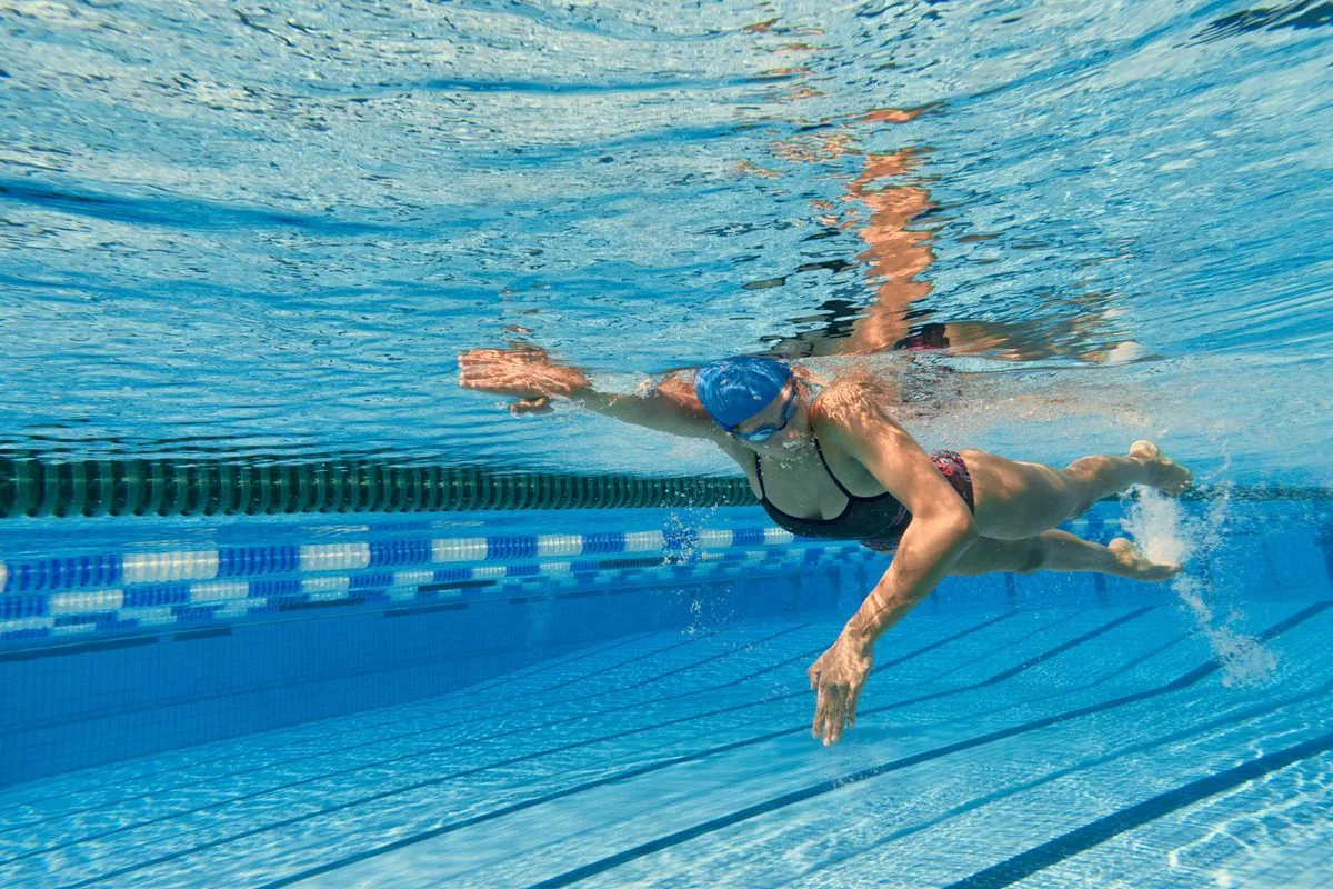 В Японии изобрели маски для бассейна