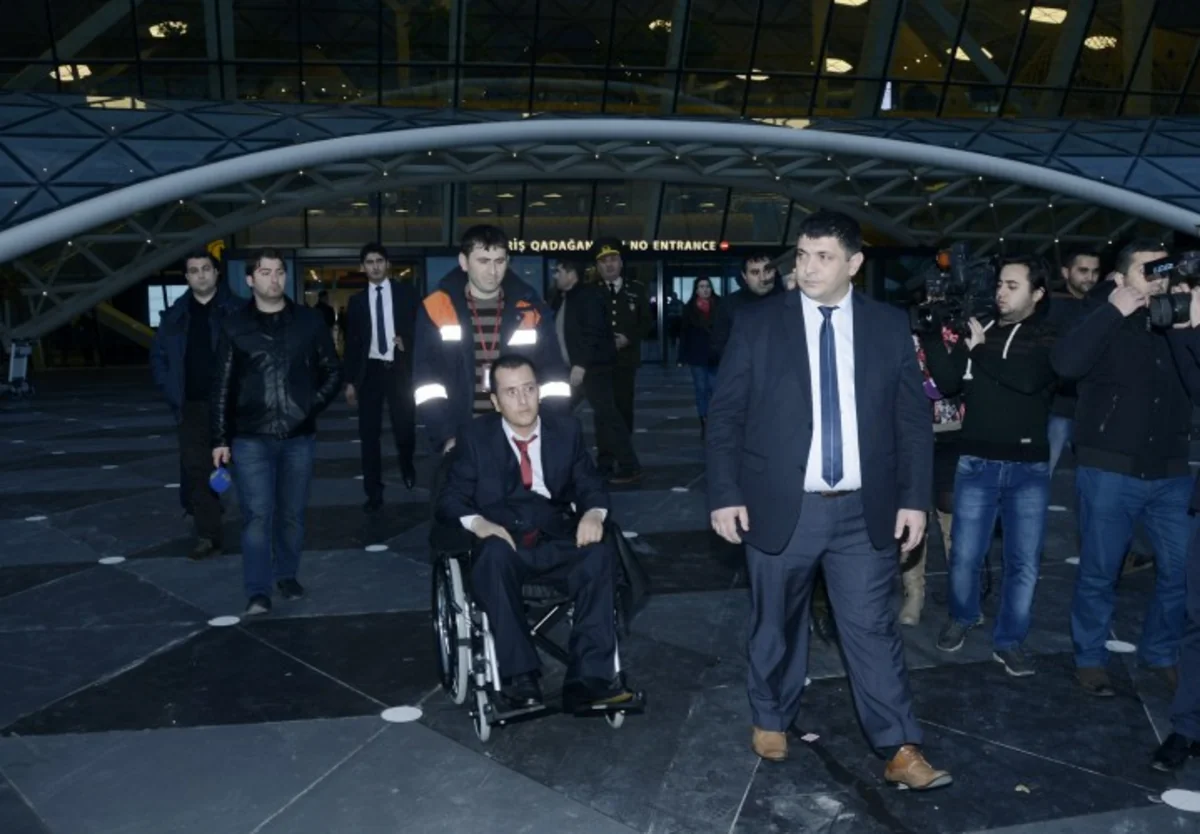 Türkiyədə müalicə alan Azərbaycan hərbiçilərindən biri Vətənə qayıdıb