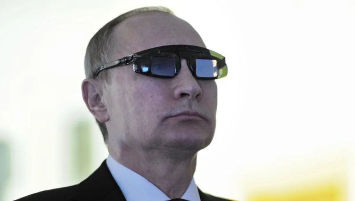 Putin Qərbi Rusiyanın irəliləyişini pozmağa çalışmaqda ittiham edib