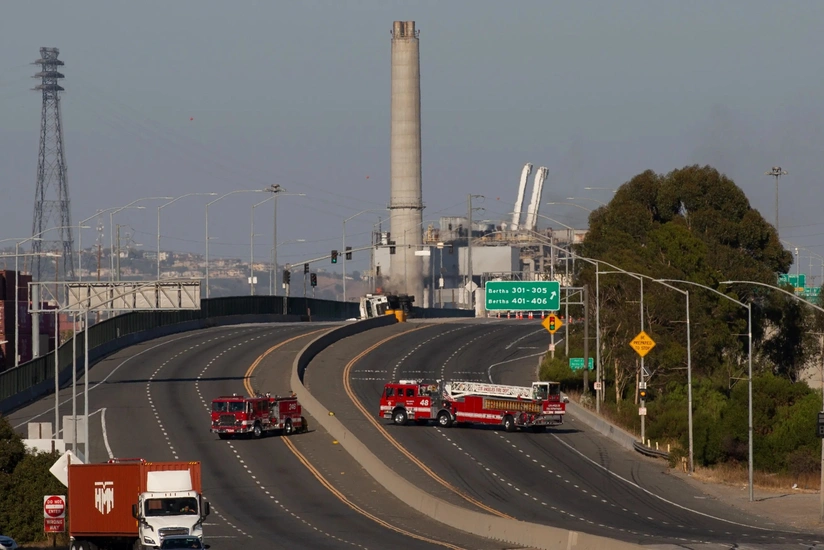 Lithium battery fire halts work at Los Angeles, Long Beach port terminals