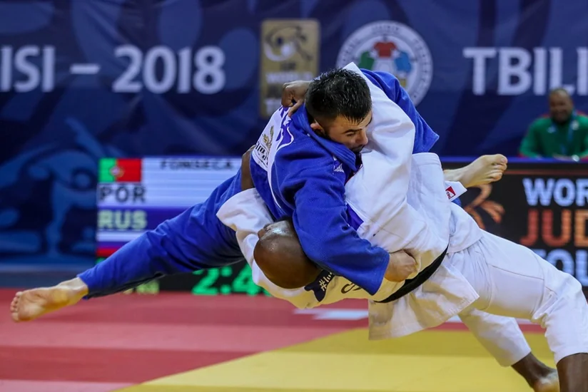 Rusiyadakı Böyük Dəbilqə turniri ləğv olunub