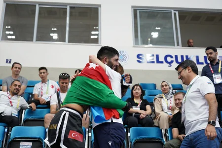 Daha bir Azərbaycan kikboksçusu İslamiadada medal qazanıb