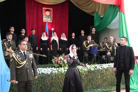 “Şəhidlər ölməz, Vətən bölünməz!” devizi altında vətənpərvərlik tədbiri keçirilib