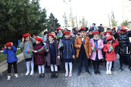 Vətən müharibəsində şəhid olan təcili yardım sürücüsünün xatirə lövhəsinin açılışı olub