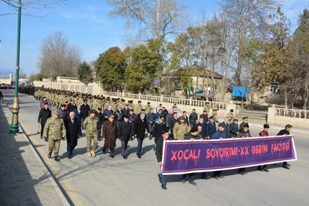 Tərtərdə Xocalı soyqırımı ilə əlaqədar ümumrayon yürüşü keçirilib