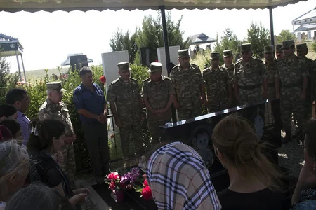 Müdafiə Nazirliyinin bir qrup hərbi qulluqçusu Füzuli rayonunun Alxanlı kəndində olub