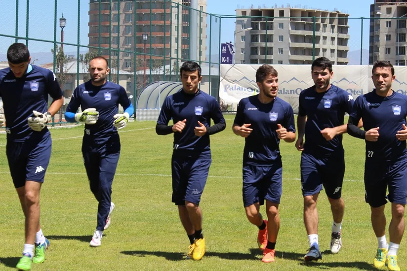​Zirə Antalyada Rumıniya klubu ilə qarşılaşacaq