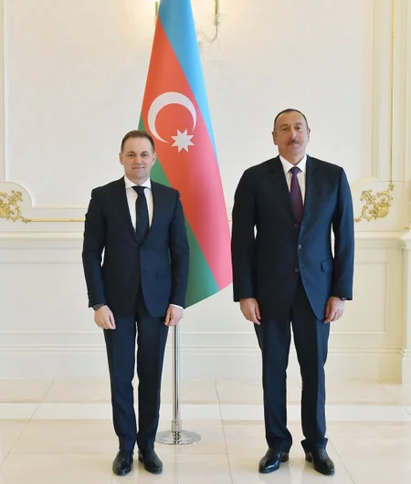 President Ilham Aliyev received credentials of two incoming ambassadors