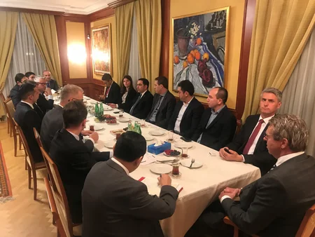 Bakı Limanı Avropadan Orta Asiyaya və Çinə yük daşımalarının genişləndirilməsi məqsədi ilə saziş imzalayıb