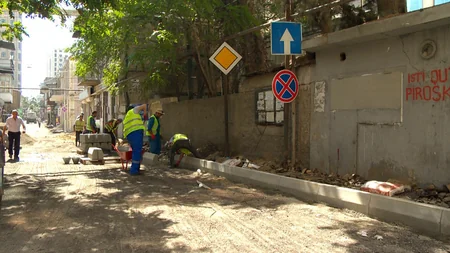 Bakının Zərgərpalan küçəsində təmir işləri aparılır