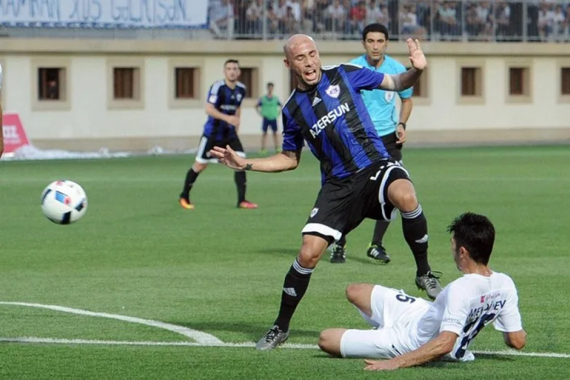 Qarabağ klubu Sumqayıta böyük hesabla qalib gəlib