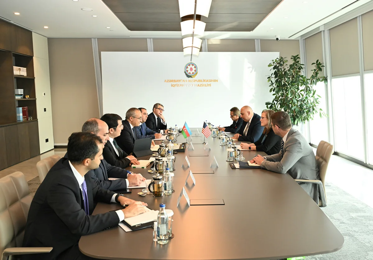 Azerbaijan, US mull progress in clean energy