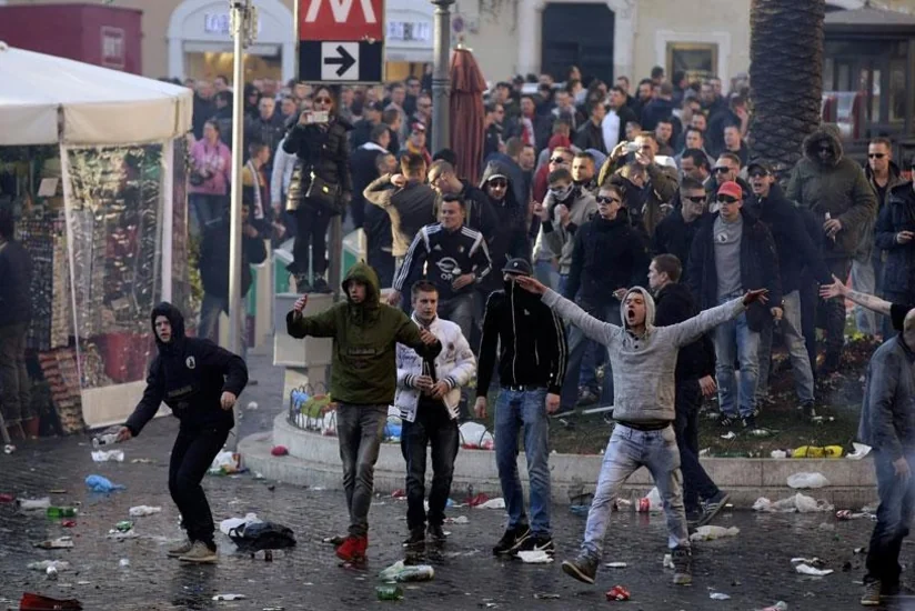Konfrans Liqası: Final oyunundan əvvəl kütləvi davada 10 polis yaralanıb