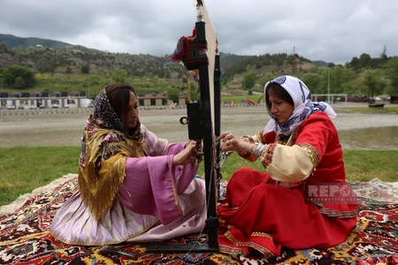 Exhibition titled ‘This is how a carpet was made’ opened in Lachin