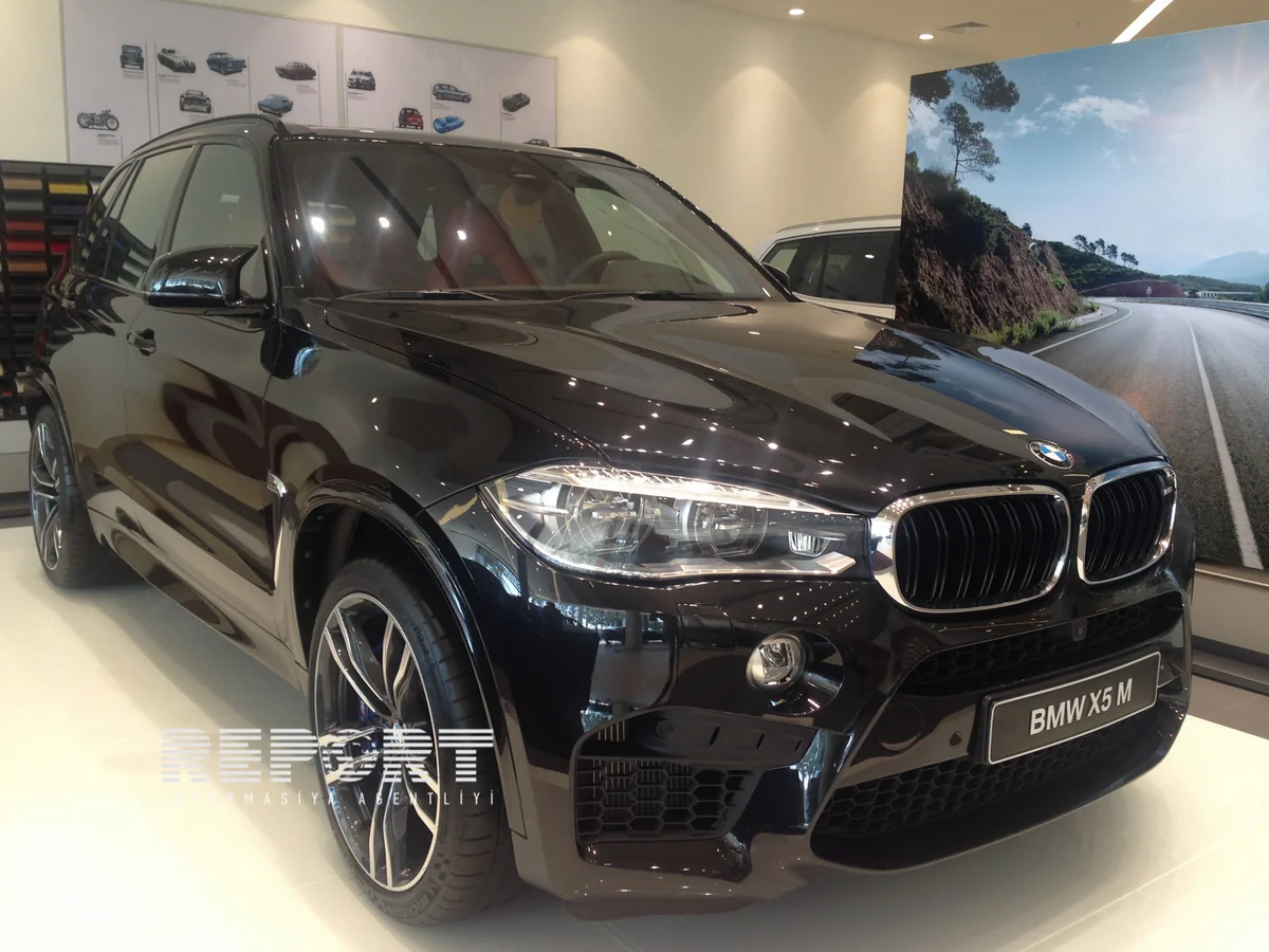 “BMW”nin yeni avtosalonu və iki yeni modeli təqdim olunub