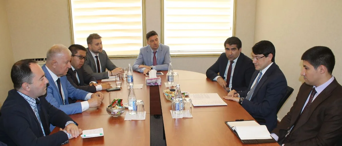 Fuad Muradov Rumıniyanın dini məsələlər üzrə dövlət katibi ilə görüşüb