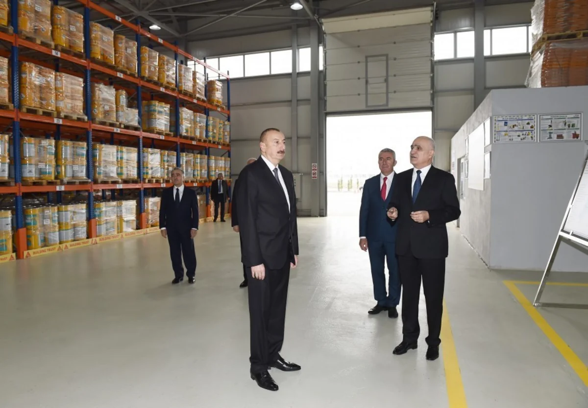 Prezident Sumqayıt Kimya Sənaye Parkında inşaat kimyəviləri zavodunun açılışında iştirak edib