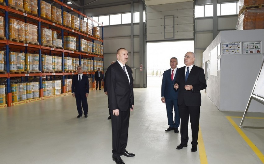 Prezident Sumqayıt Kimya Sənaye Parkında inşaat kimyəviləri zavodunun açılışında iştirak edib
