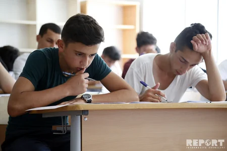 Bakıda imtahan həyəcanı - FOTOREPORTAJ - VİDEO