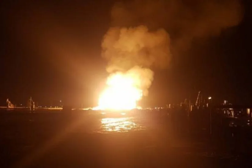 Qazaxıstanda neft yatağında yanğın olub