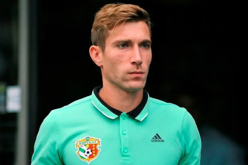Qarabağın rəqibinin futbolçusu Arsenalla oyun ərəfəsində sıraya dönüb