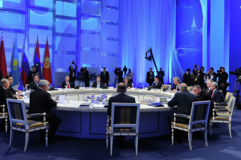 Путин подписал закон о ратификации договора о входе Армении в ЕАЭС