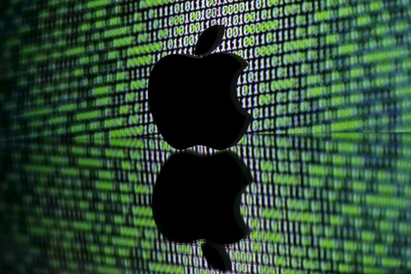 Hackers steal secret blueprints from Apple