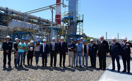 Azərikimya İstehsalat Birliyində ADNSU-nun rektoru ilə ilə görüş keçirilib