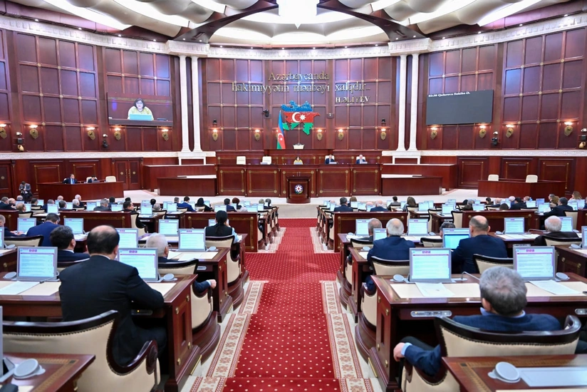 Plenary meeting of Azerbaijani parliament kicks off