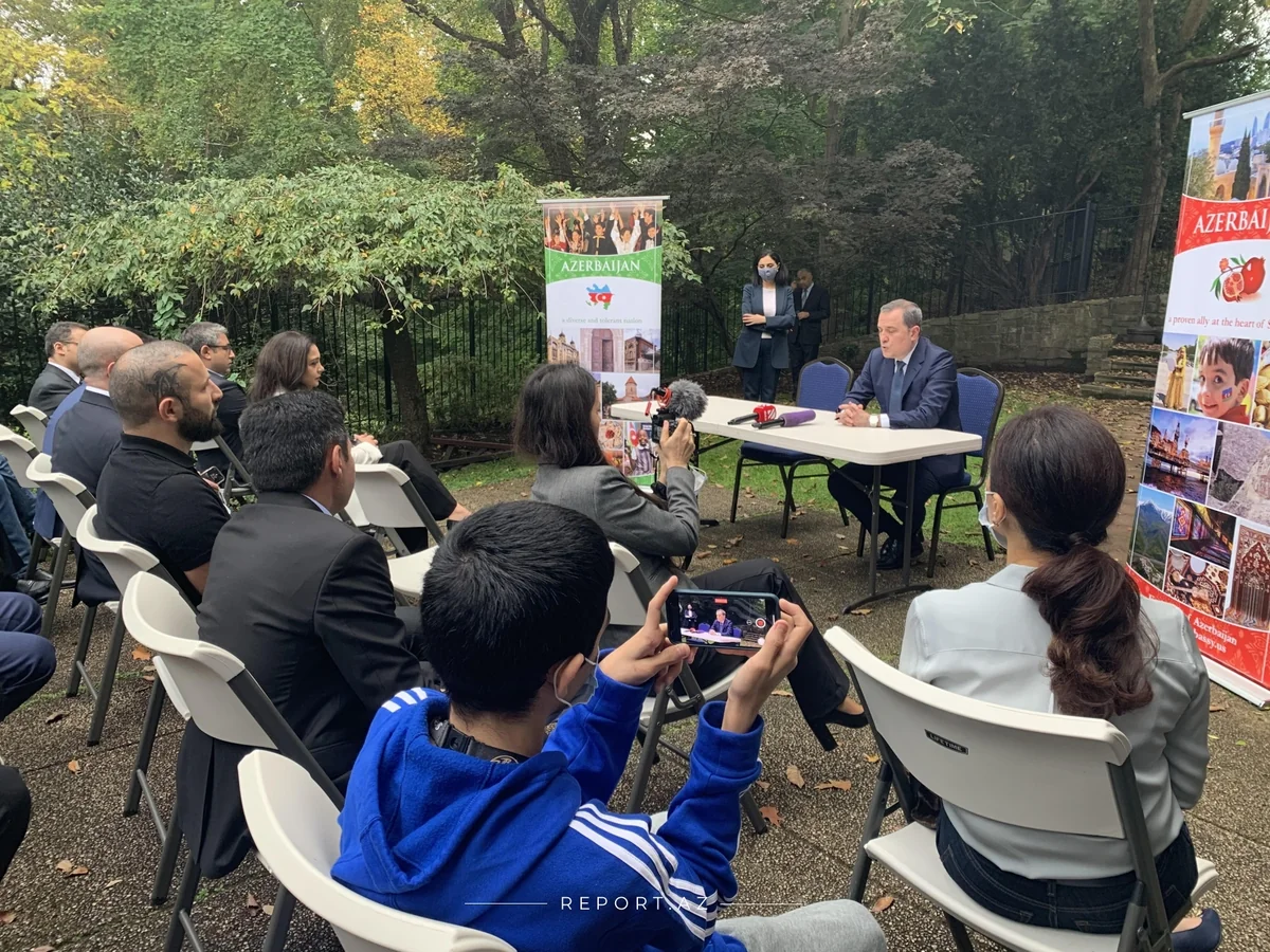 Ceyhun Bayramov ABŞ-da azərbaycanlılarla görüşdü