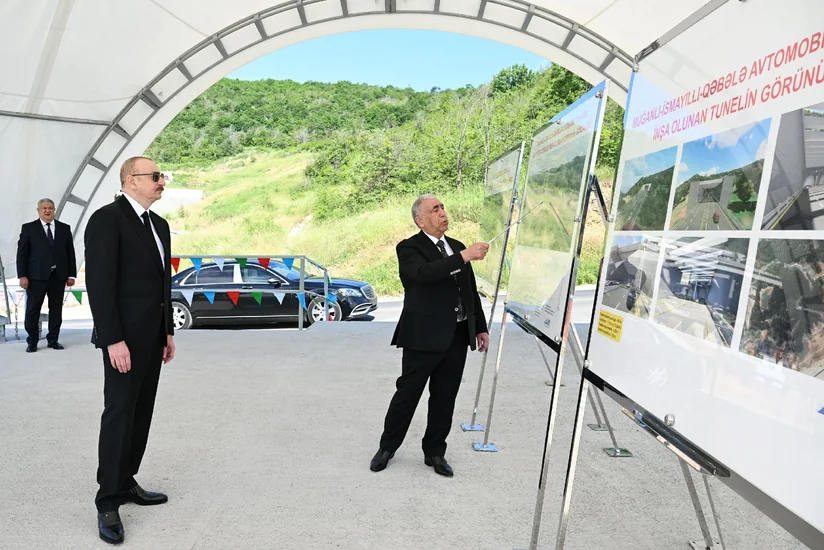 President Ilham Aliyev inspects progress of construction of Mughanli-Ismayilli-Gabala section of Baku-Gabala highway