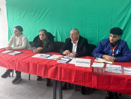 Tələbə-gənclər prezident seçkilərini müşahidə edirlər
