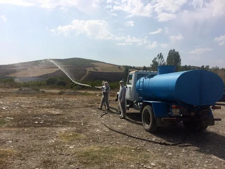 İsmayıllı və Göyçayın diri heyvan satışı bazarlarında dezinfeksiya tədbirləri aparılıb