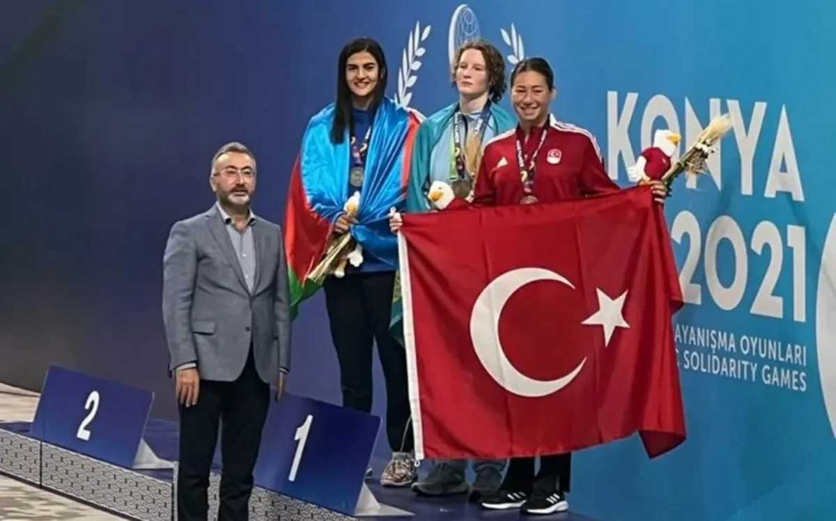 Azərbaycan üzgüçüsü: Növbəti İslamiadada bütün medallarım qızıl olacaq
