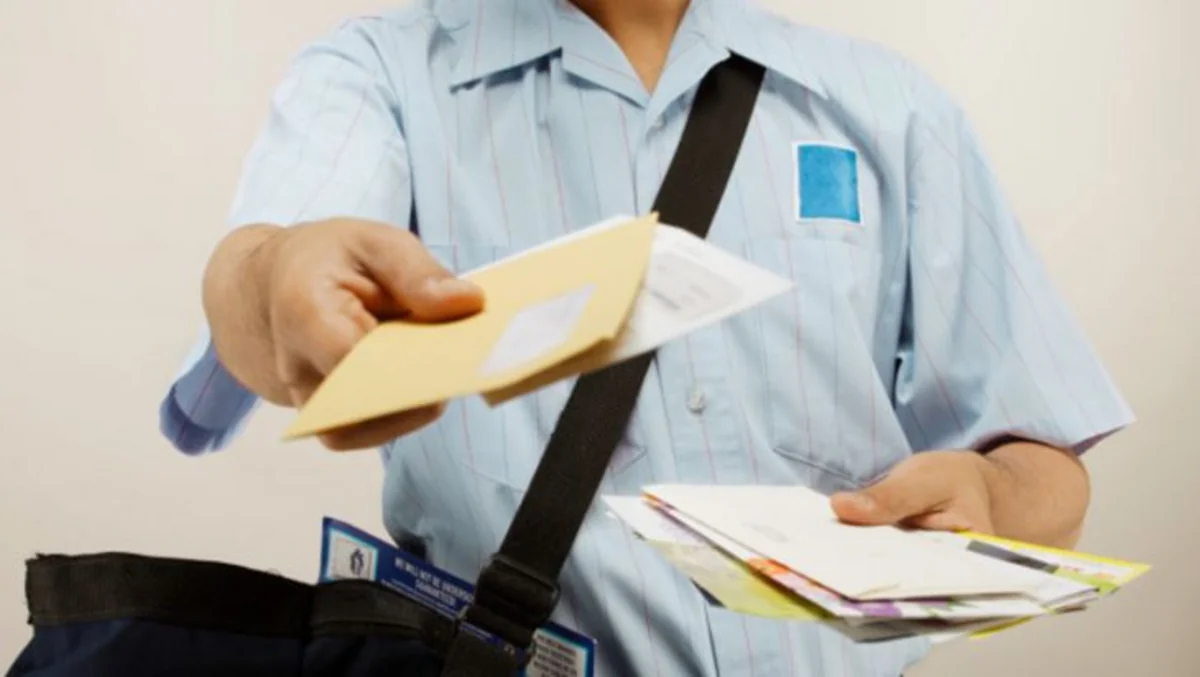 Azərpoçt bayram günlərində 30 mindən çox məktub çatdırıb